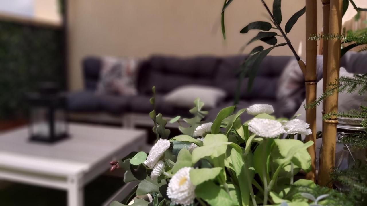 Апартаменты Del Parque Flats Atico Capuchinos Малага Экстерьер фото