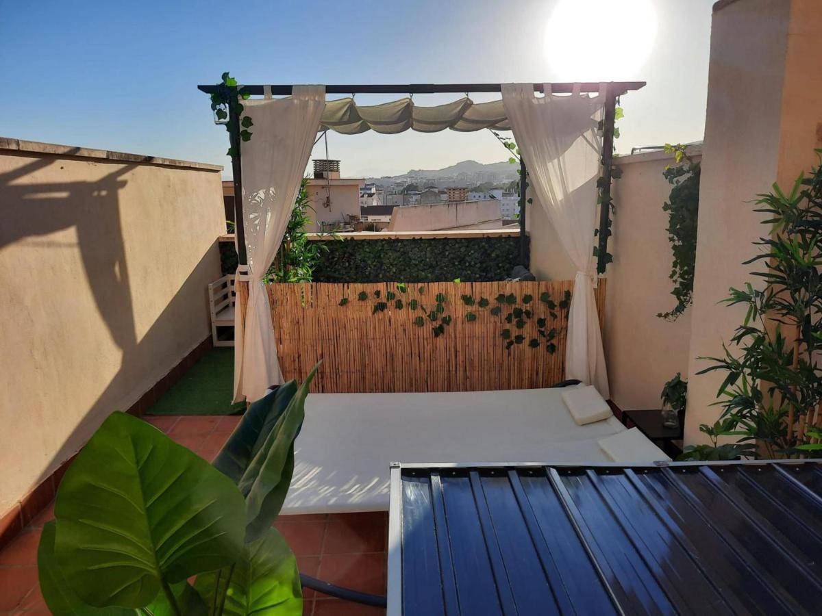 Апартаменты Del Parque Flats Atico Capuchinos Малага Экстерьер фото