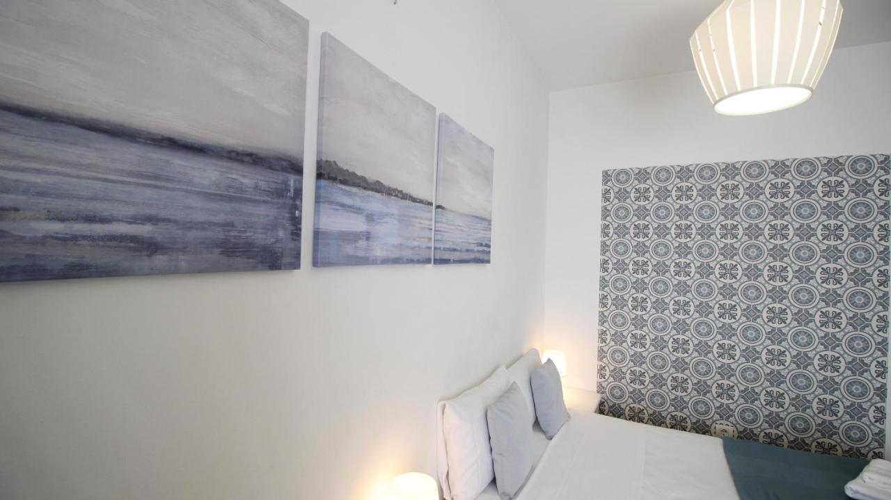 Апартаменты Del Parque Flats Atico Capuchinos Малага Экстерьер фото