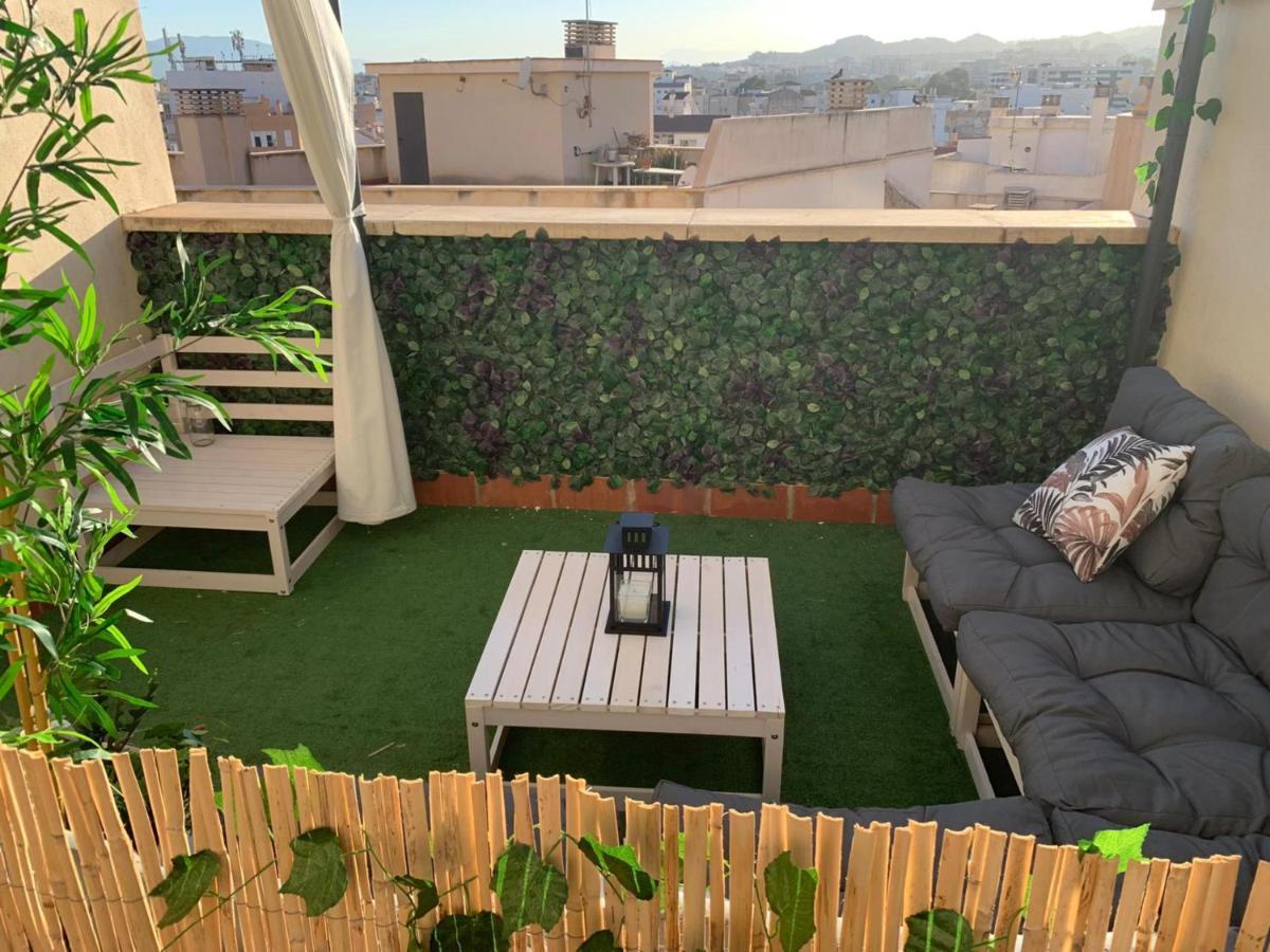 Апартаменты Del Parque Flats Atico Capuchinos Малага Экстерьер фото